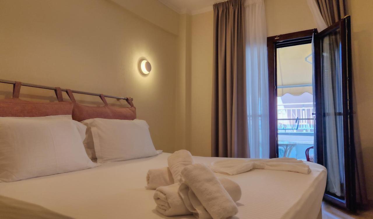 Hotel Viky Sarti Eksteriør bilde