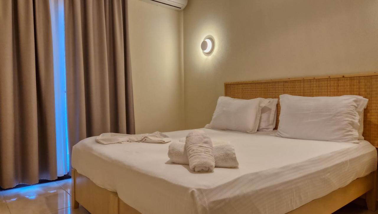 Hotel Viky Sarti Eksteriør bilde