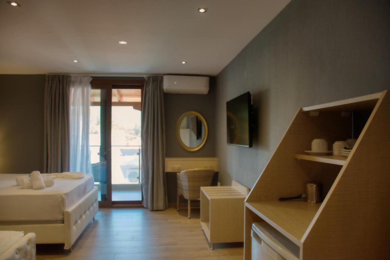 Hotel Viky Sarti Eksteriør bilde